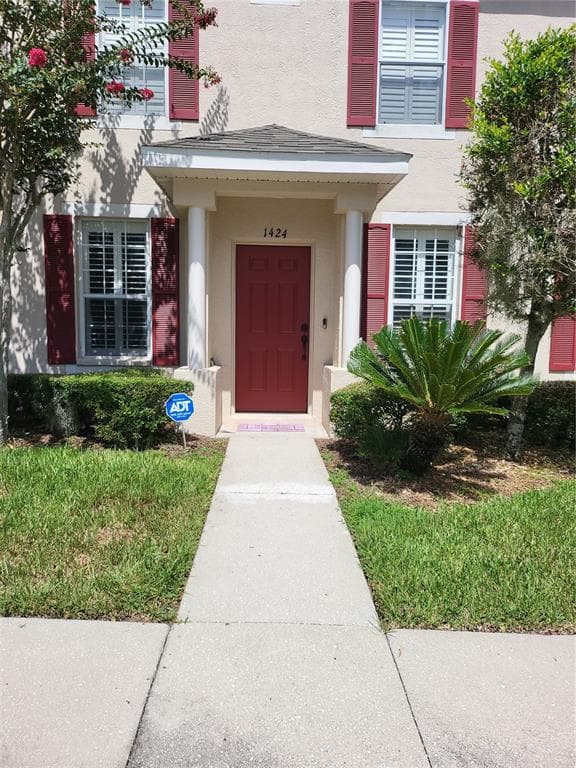 1424 SEDGWICK DRIVE WESLEY CHAPEL, FL 33543