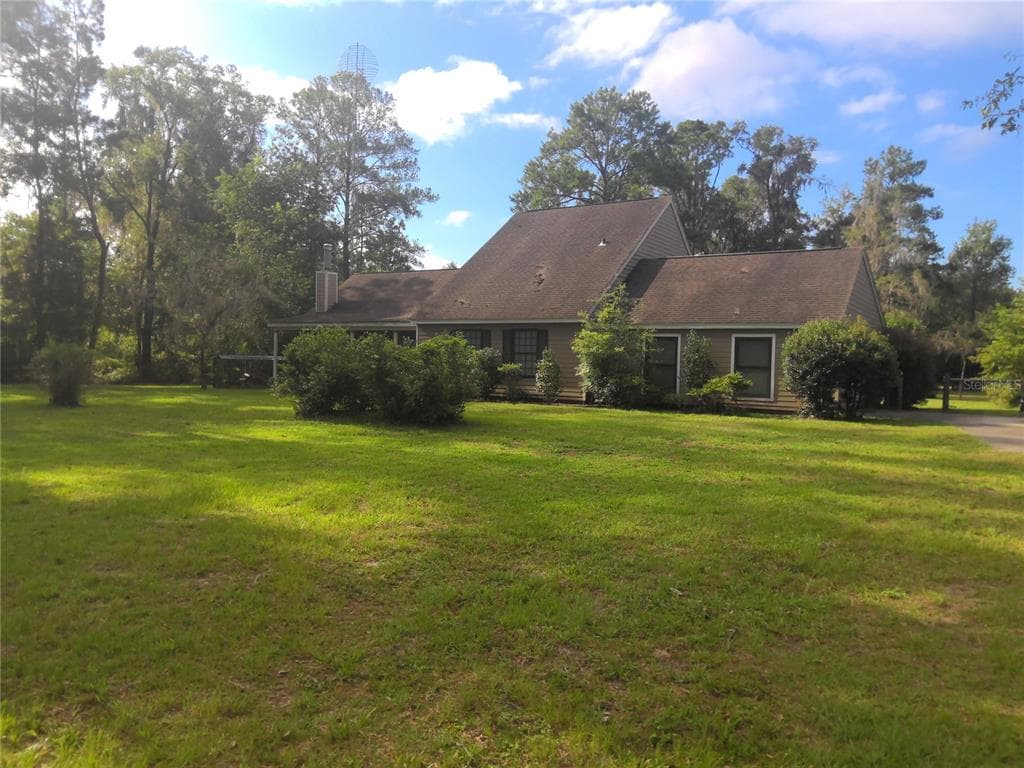 8722 66TH STREET LIVE OAK, FL 32060