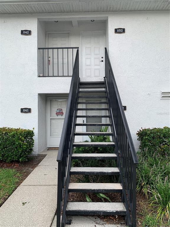 3804 N OAK DRIVE UNIT X52 TAMPA, FL 33611
