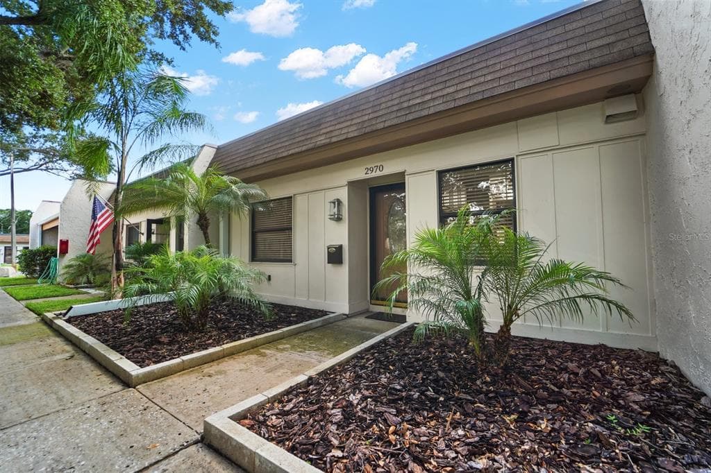 2970 FLINT DRIVE S UNIT 84-B CLEARWATER, FL 33759