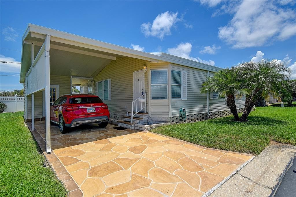 12501 ULMERTON ROAD UNIT 38 LARGO, FL 33774