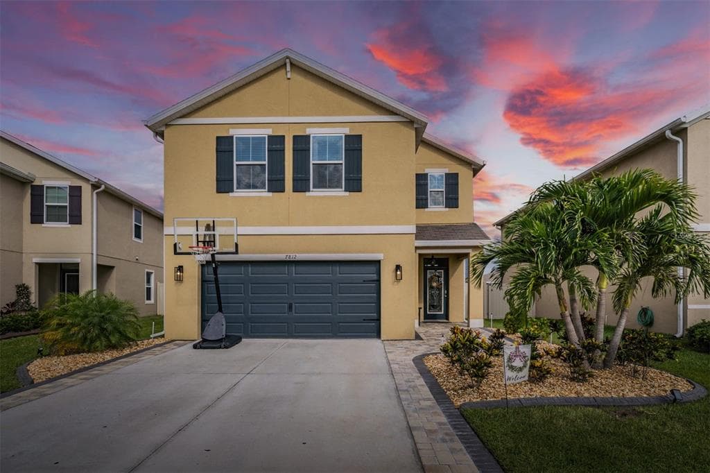7812 TUSCAN BAY CIRCLE WESLEY CHAPEL, FL 33545