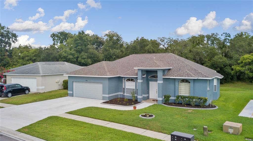6806 STEPHENS PATH ZEPHYRHILLS, FL 33542