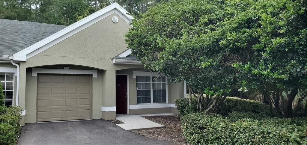3493 KINGS ROAD UNIT 106 PALM HARBOR, FL 34685