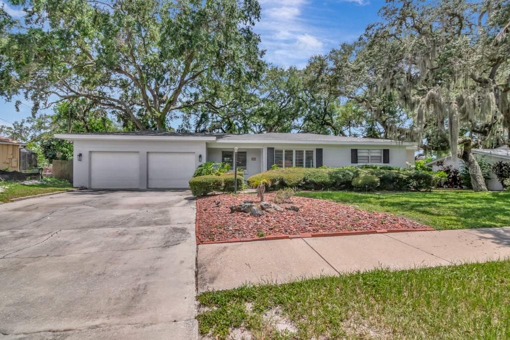 4802 W SAN JOSE STREET TAMPA, FL 33629