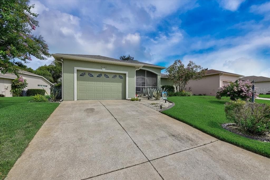 3125 HUNTINGTON LANE LAKELAND, FL 33810