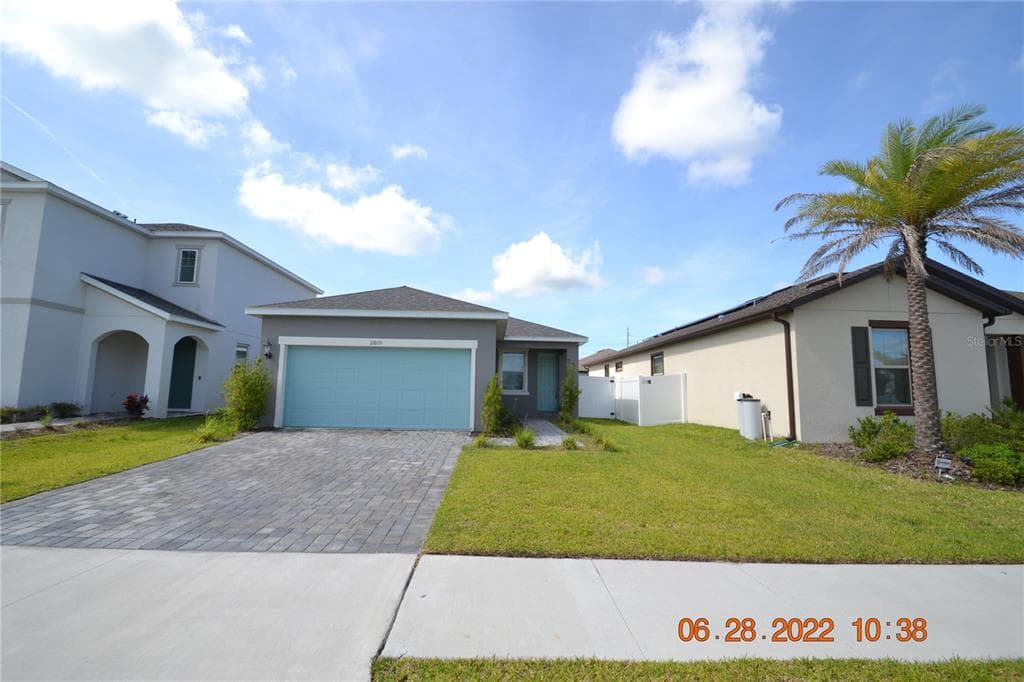 11805 CLARE HILL AVENUE RIVERVIEW, FL 33579
