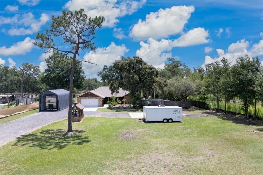 1140 LIVE OAK LANE LUTZ, FL 33558