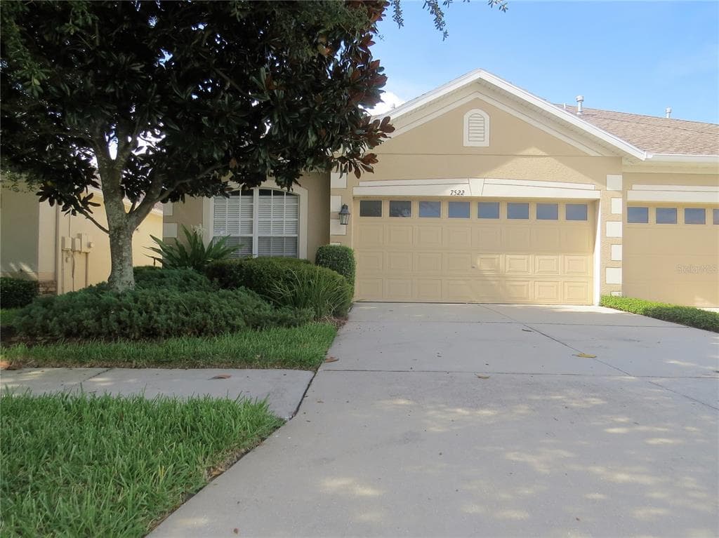 7522 SURREY PINES DRIVE APOLLO BEACH, FL 33572