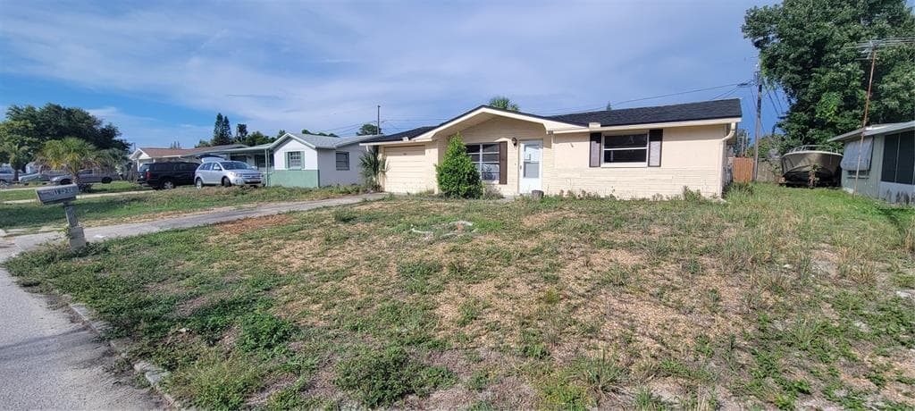 10824 HILLCREST AVENUE PORT RICHEY, FL 34668