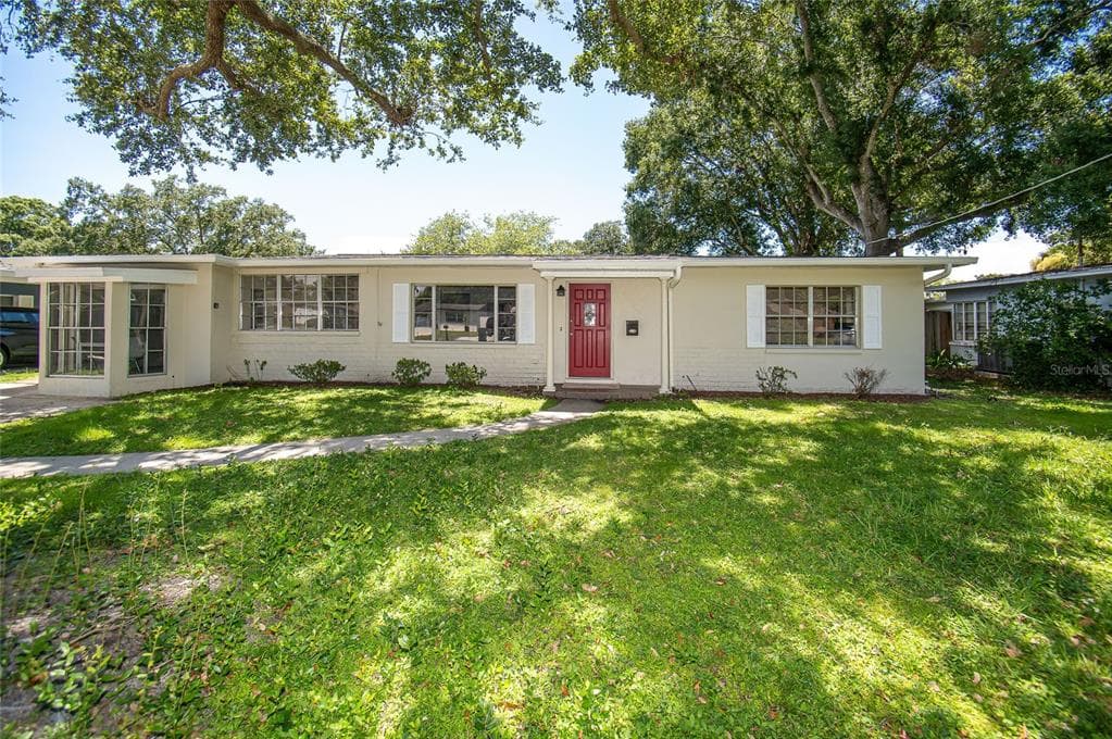4319 S HUBERT AVENUE TAMPA, FL 33611