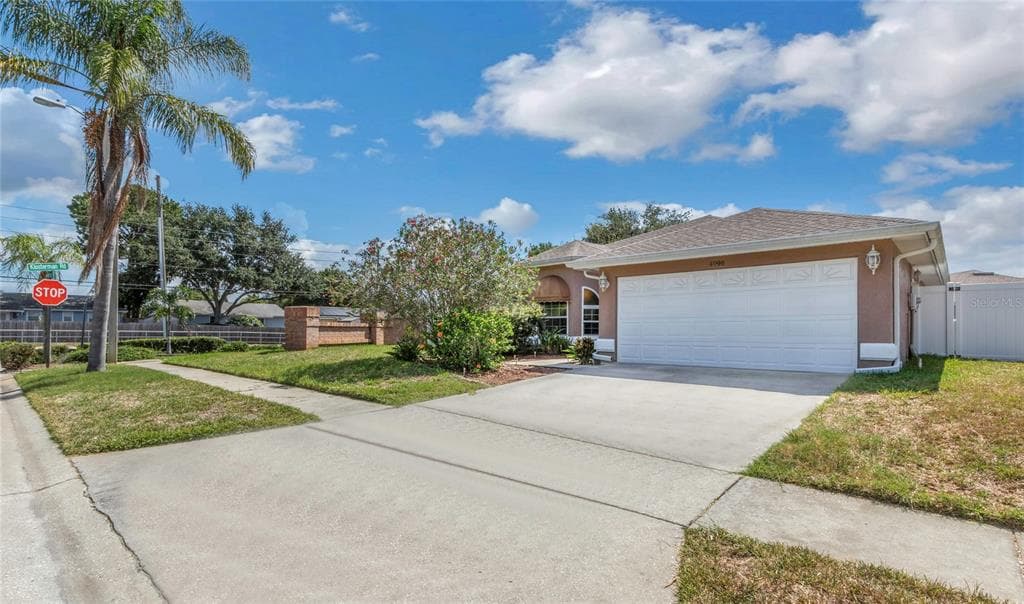 4998 HARBOR WOODS DRIVE PALM HARBOR, FL 34683