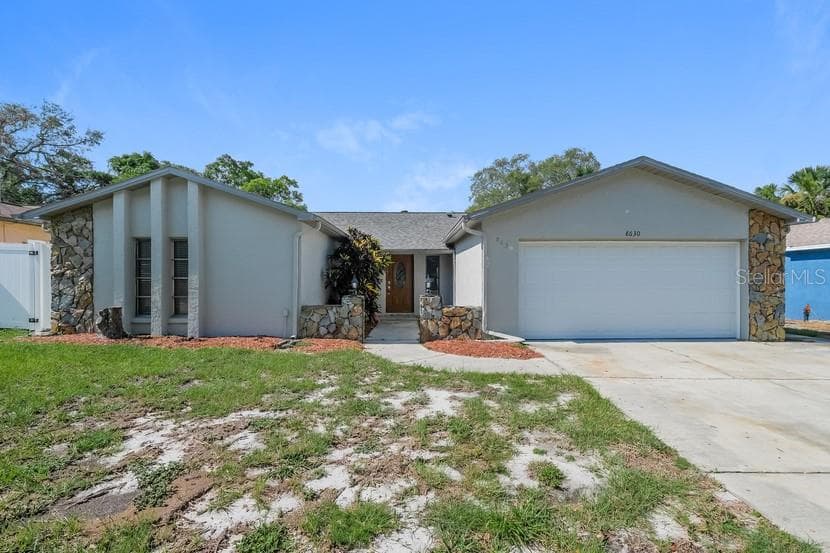 8630 INDIES DRIVE HUDSON, FL 34667