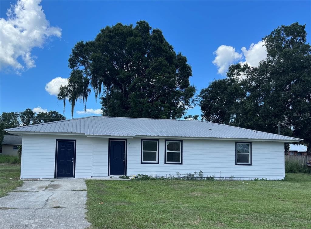 432 LYNN STREET BOWLING GREEN, FL 33834