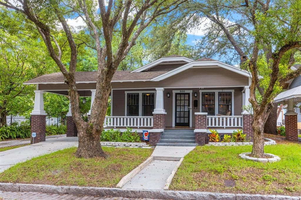 500 E NORTH STREET TAMPA, FL 33604