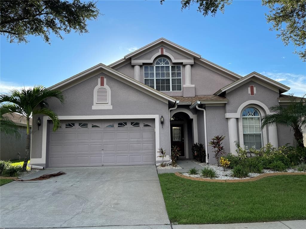 504 CARIBE RIDGE WAY RUSKIN, FL 33570