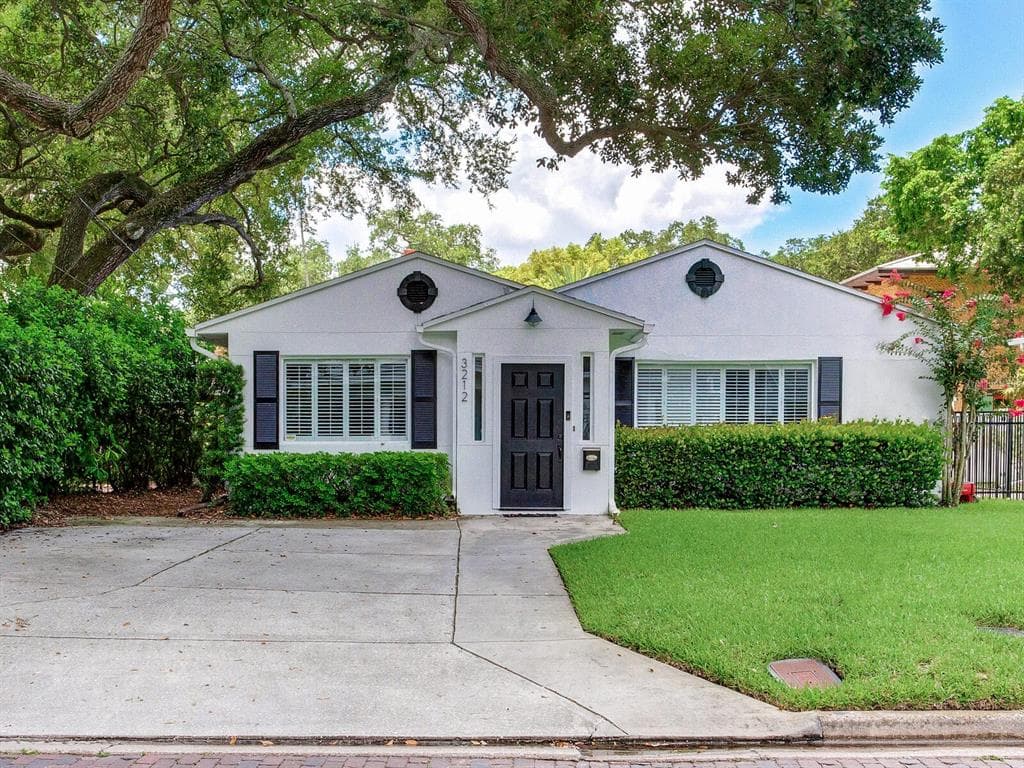 3212 W SAN MIGUEL STREET TAMPA, FL 33629
