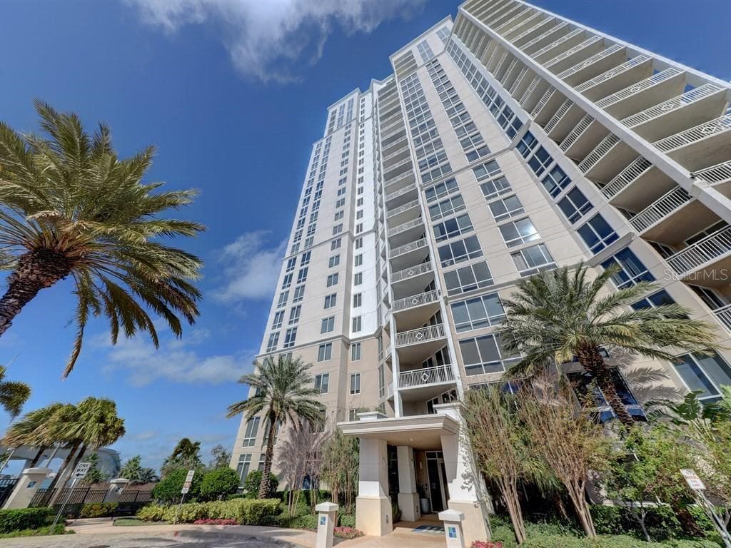 331 CLEVELAND STREET UNIT 1506 CLEARWATER, FL 33755