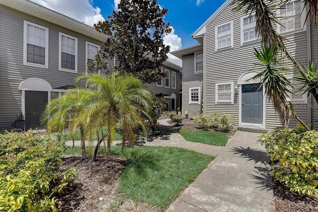 2801 W PLATT STREET TAMPA, FL 33609