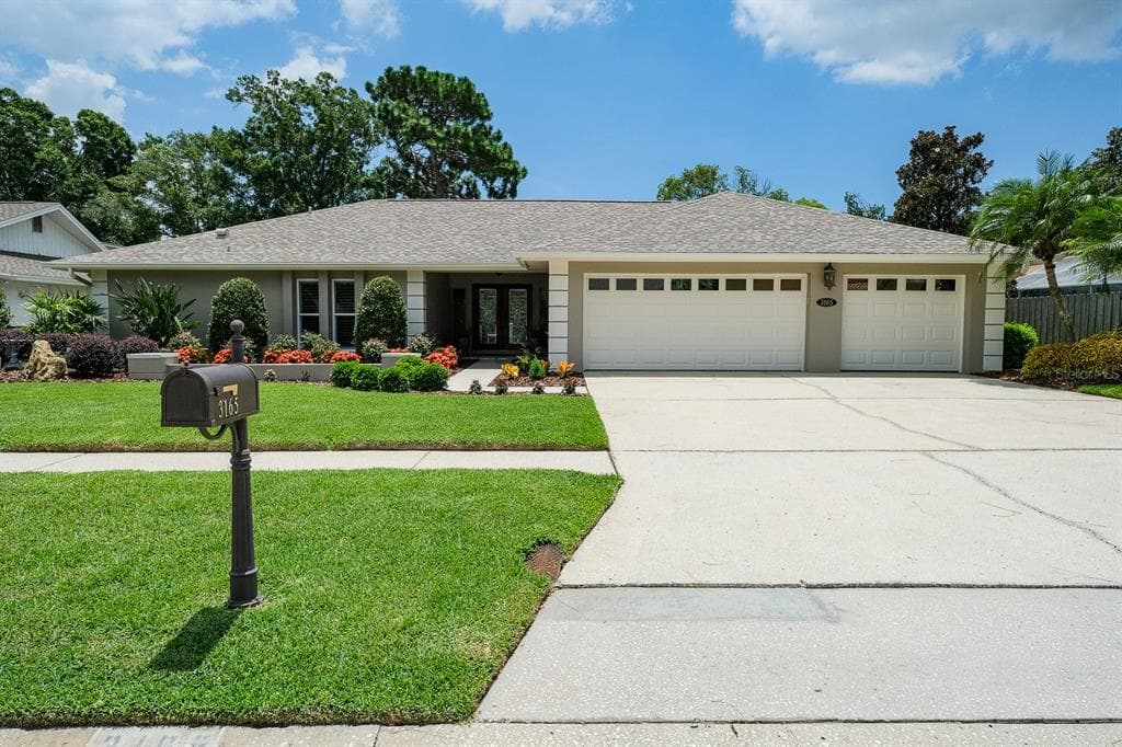 3165 MASTERS DRIVE CLEARWATER, FL 33761
