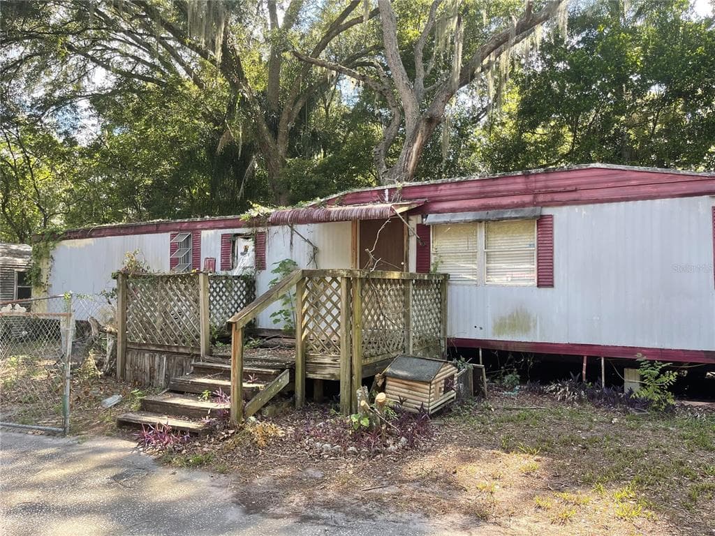 2909 IRENE STREET LUTZ, FL 33559