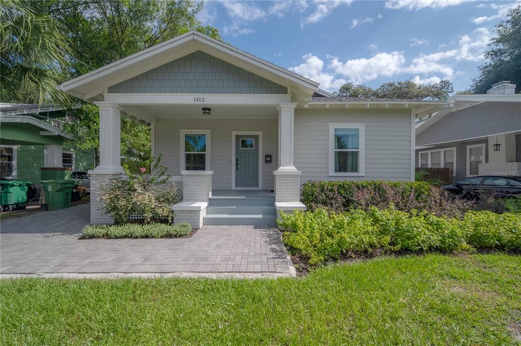 1412 E PARIS STREET TAMPA, FL 33604