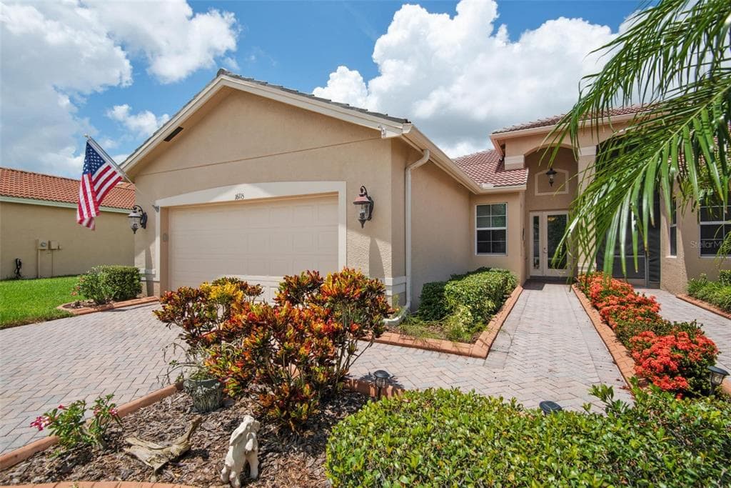 16115 AMETHYST KEY DRIVE WIMAUMA, FL 33598