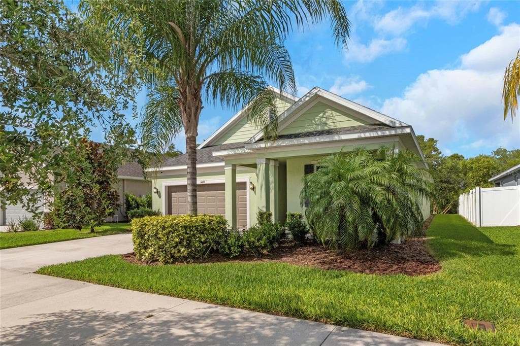 14492 TRAILS EDGE BOULEVARD ODESSA, FL 33556