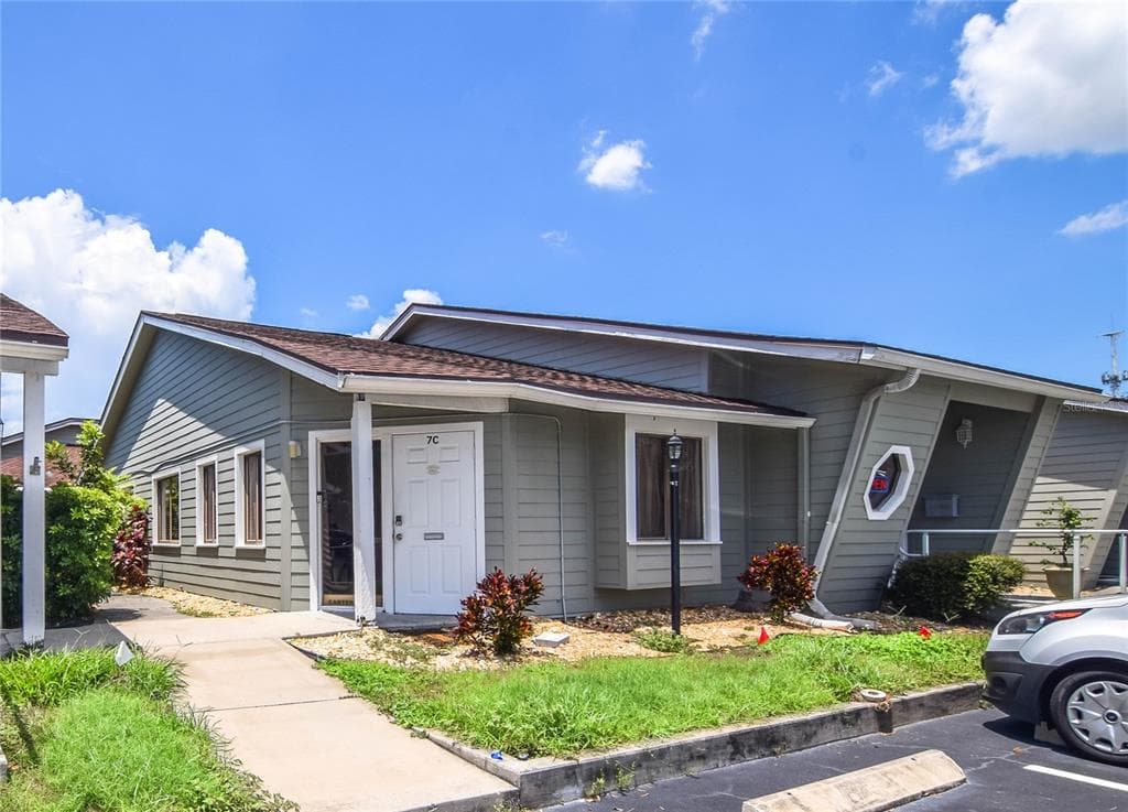 10225 ULMERTON ROAD UNIT 7C LARGO, FL 33771