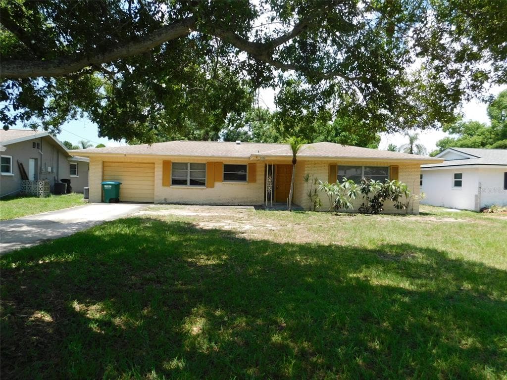 1532 NURSERY ROAD CLEARWATER, FL 33756