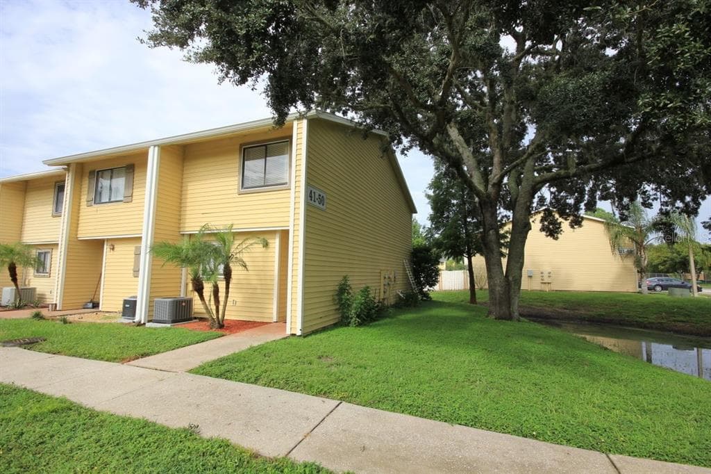 22726 GAGE LOOP UNIT 41 LAND O LAKES, FL 34639