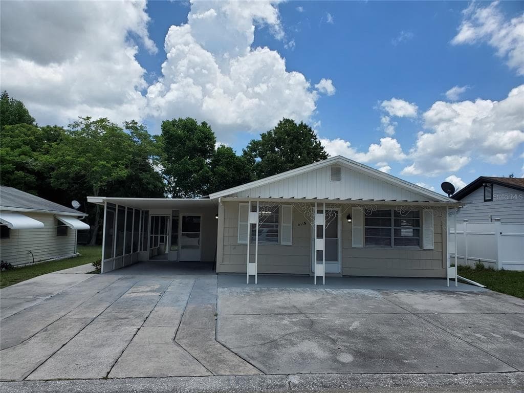 4118 LAS VEGAS DRIVE NEW PORT RICHEY, FL 34653