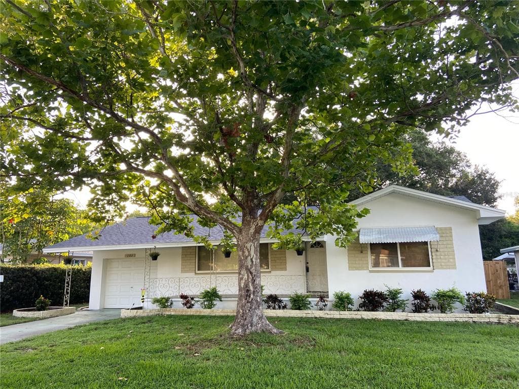 103 N METEOR AVENUE CLEARWATER, FL 33765