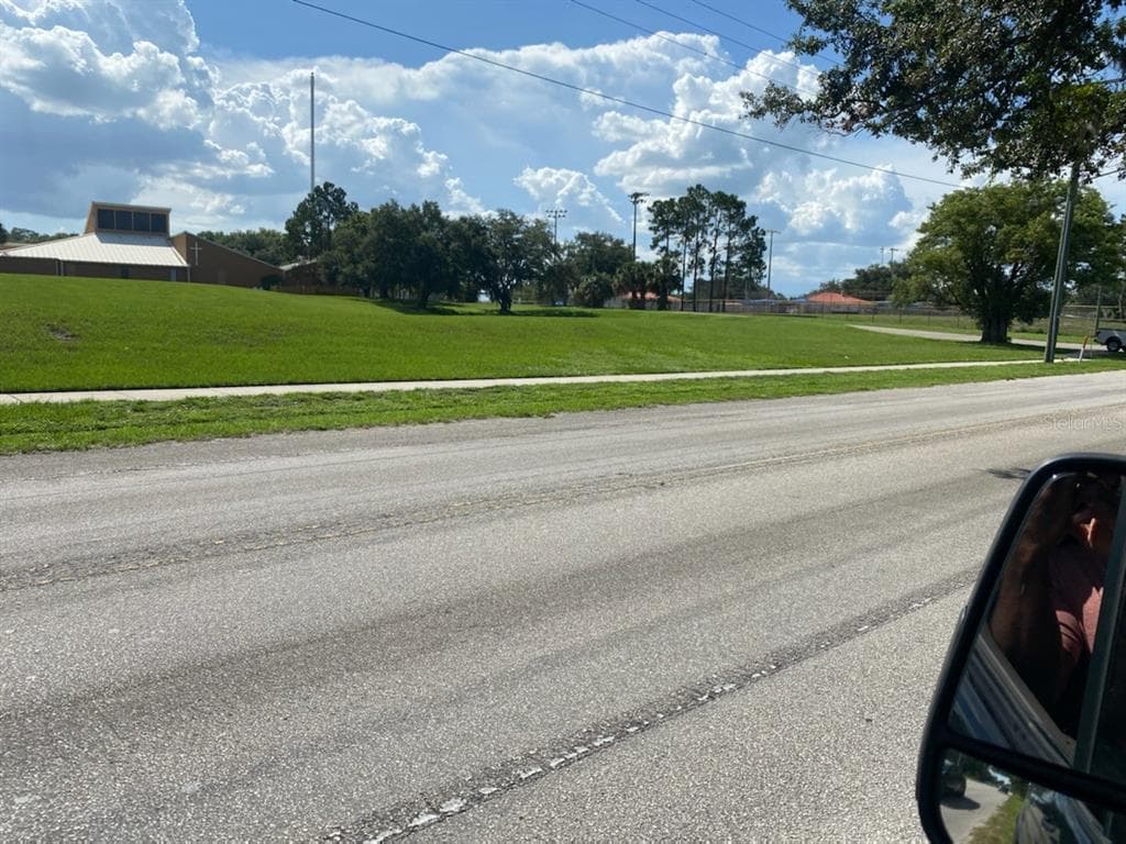 4415 579TH HIGHWAY SEFFNER, FL 33584