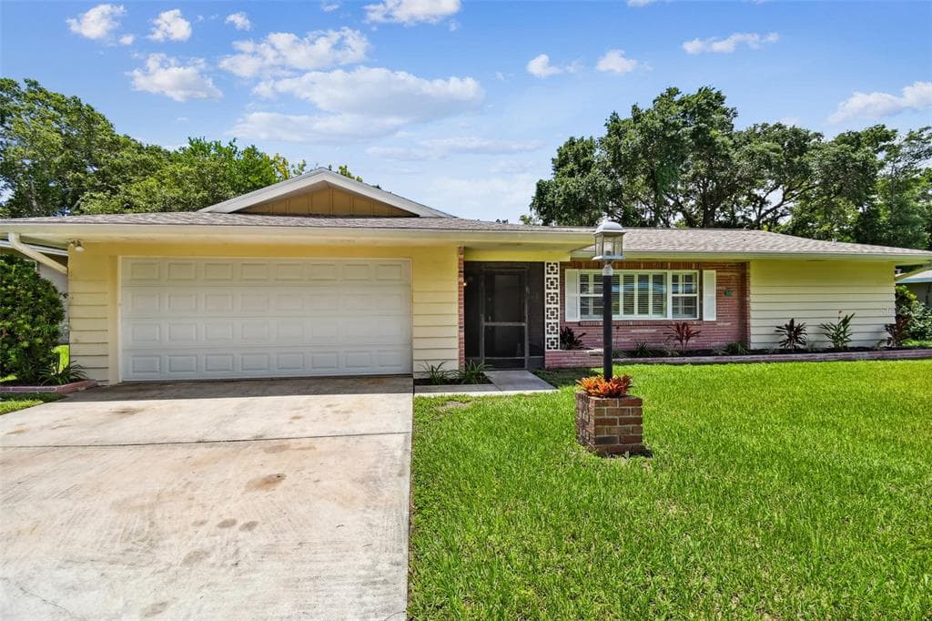 2765 NAVEL DRIVE CLEARWATER, FL 33759