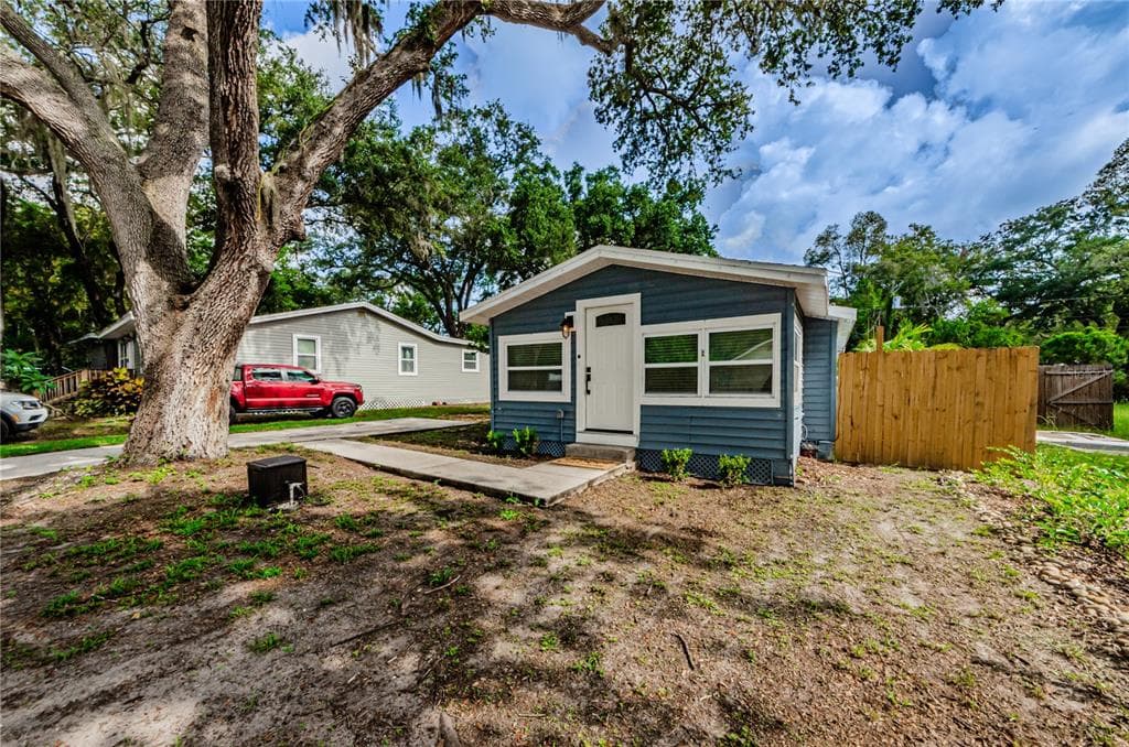 510 5TH AVENUE NE LARGO, FL 33770