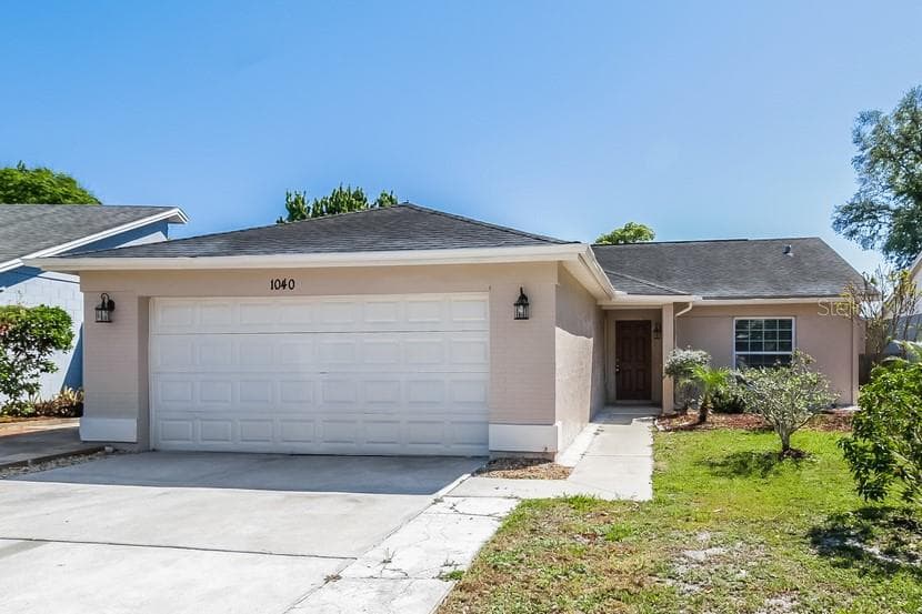 1040 ABELL CIRCLE OVIEDO, FL 32765