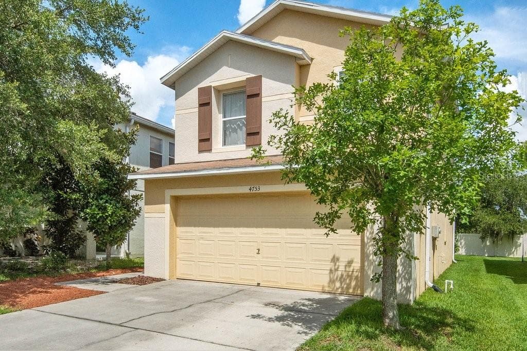 4753 WHITE BAY CIRCLE WESLEY CHAPEL, FL 33545