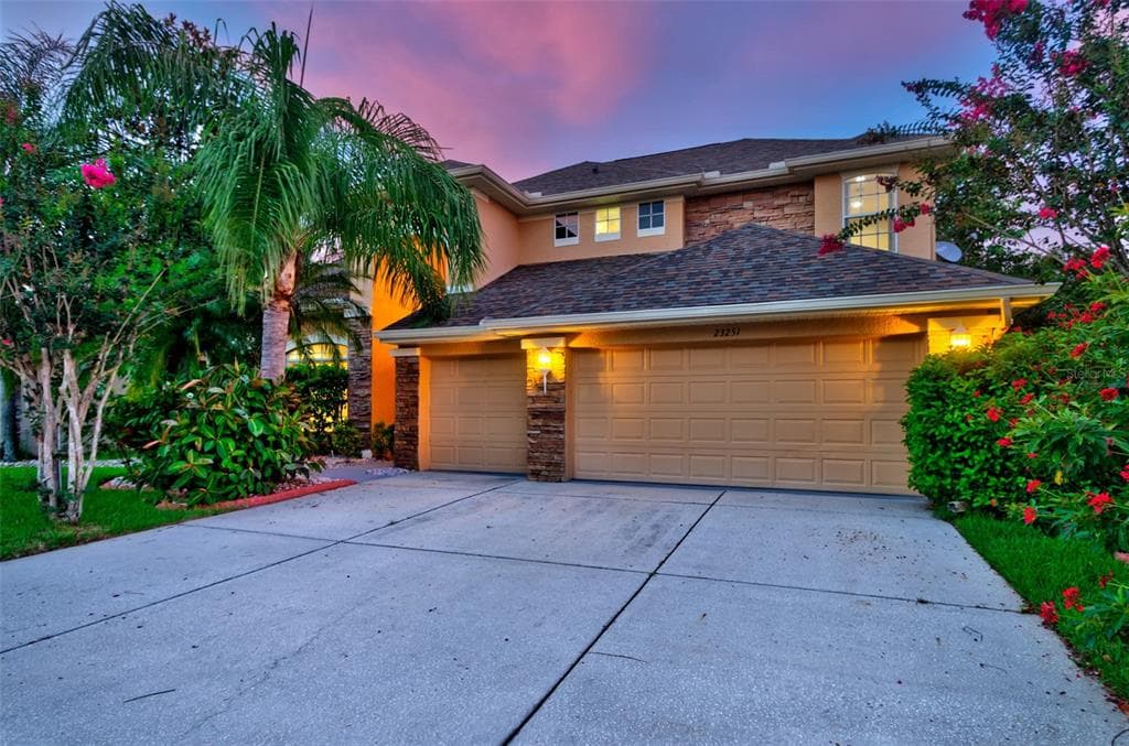 23251 ABERCORN LANE LAND O LAKES, FL 34639