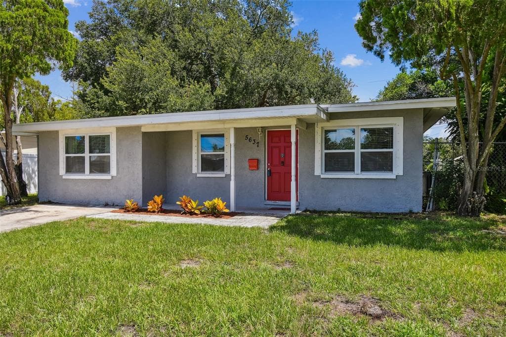 5637 31ST AVENUE N ST PETERSBURG, FL 33710