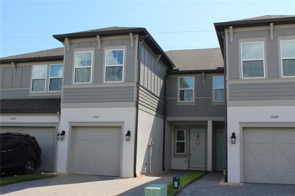 1607 EAGLE CREEK DRIVE CLEARWATER, FL 33764