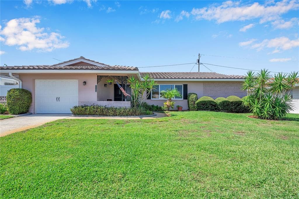 11163 57TH AVENUE SEMINOLE, FL 33772