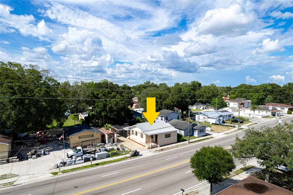 3208 E DR MARTIN LUTHER KING JR BOULEVARD TAMPA, FL 33610
