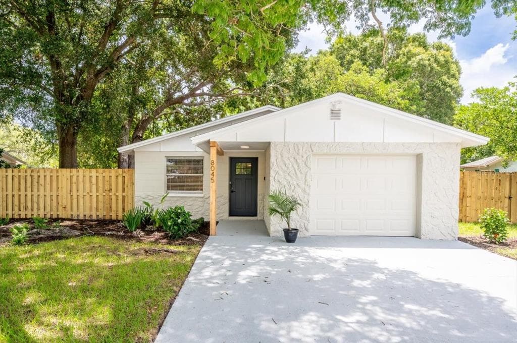 8045 LARK STREET SEMINOLE, FL 33777