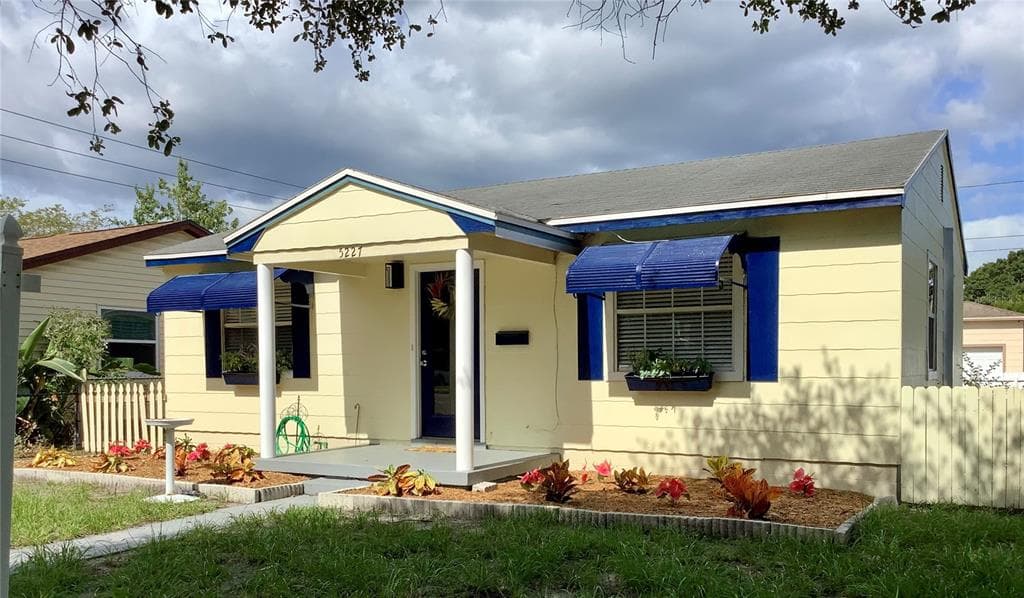 5227 DR MARTIN LUTHER KING JR STREET N ST PETERSBURG, FL 33703