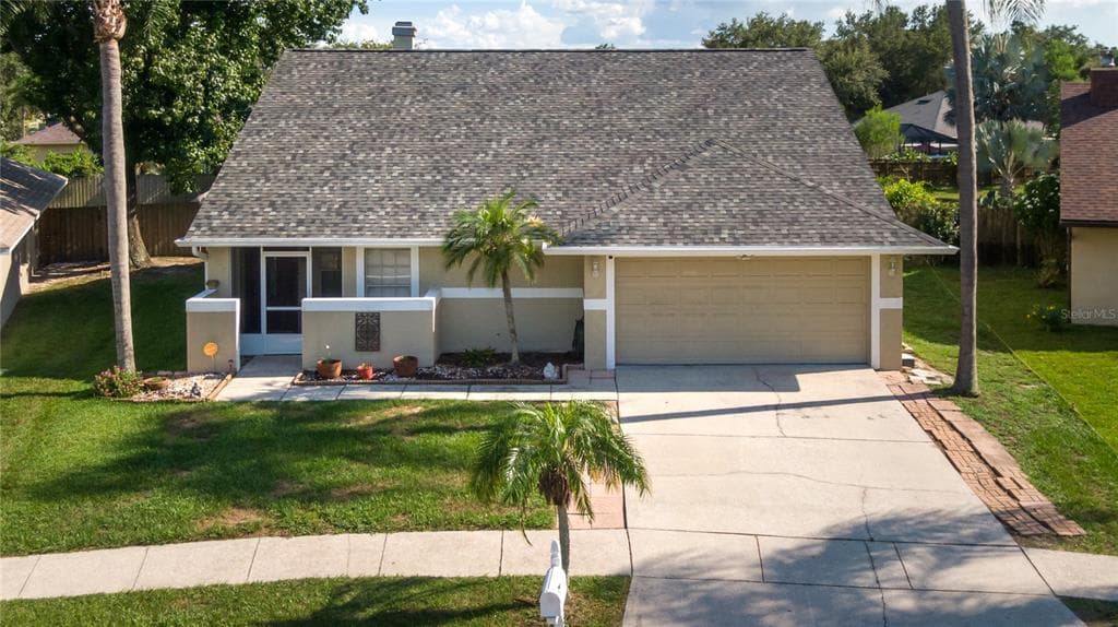 1520 HIGH KNOLL DRIVE