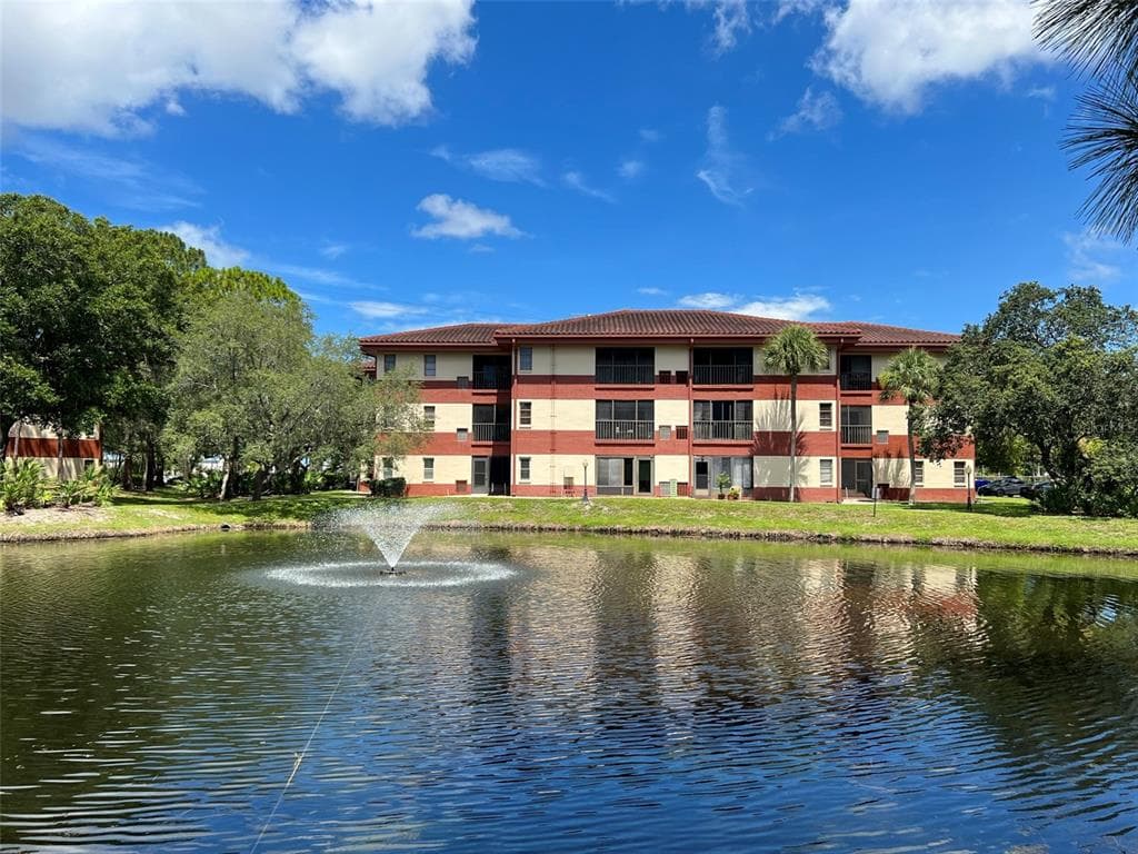 2650 COUNTRYSIDE BOULEVARD UNIT A303 CLEARWATER, FL 33761