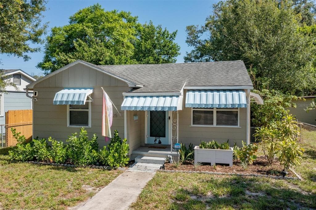 2025 29TH AVENUE N ST PETERSBURG, FL 33713
