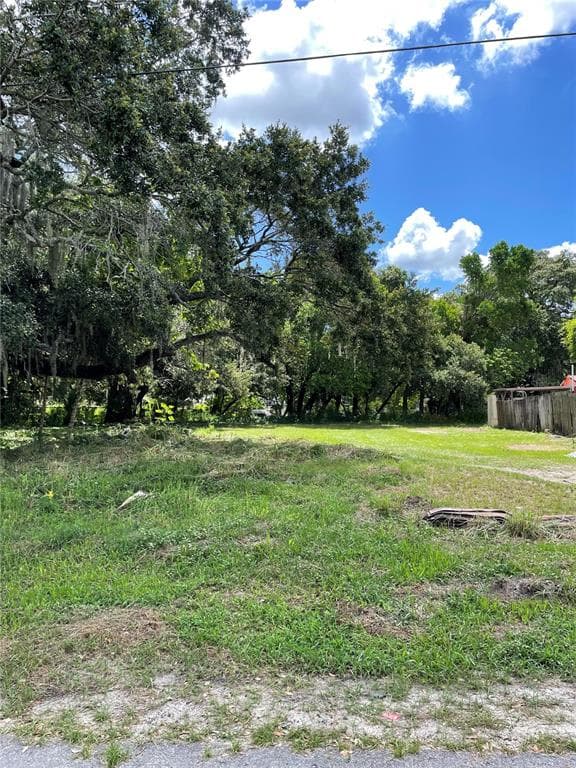 N 25TH STREET TAMPA, FL 33610