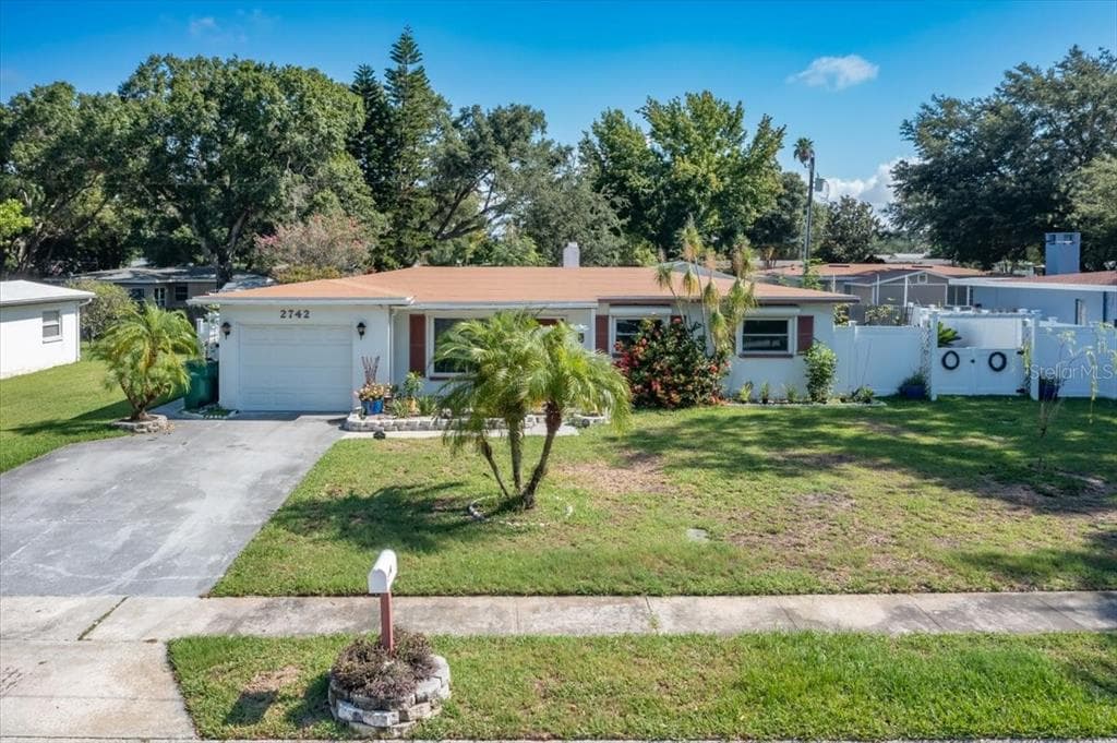 2742 NAVEL DRIVE CLEARWATER, FL 33759